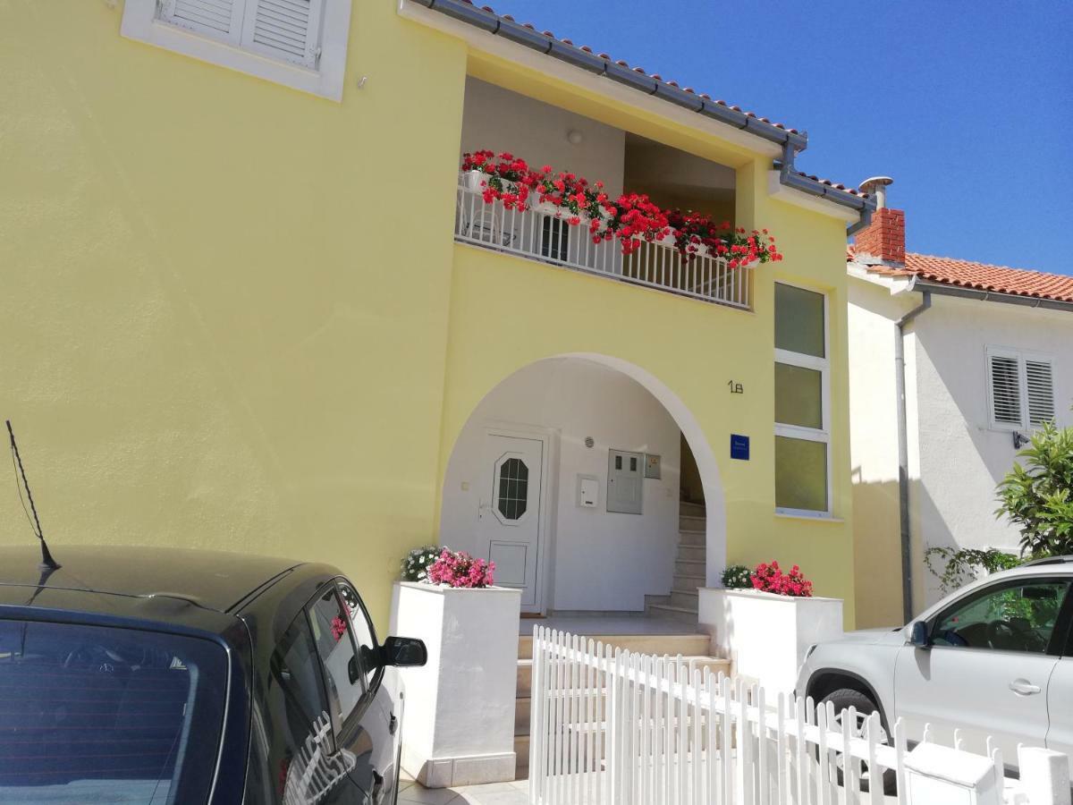 Apartmani Marija Primosten Luaran gambar